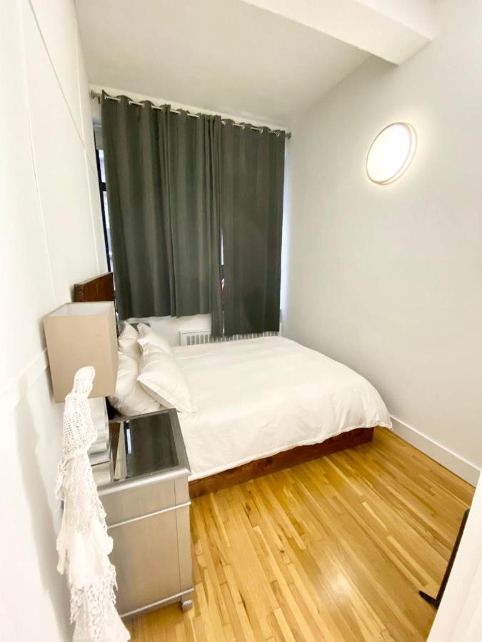 Luxury Apartments Next To Times Square นิวยอร์ก ภายนอก รูปภาพ